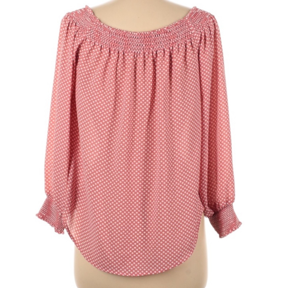 Like New, Woman’s Express Blouse,Size M, Long Sleeves,27”C, 26”L, Pink & White